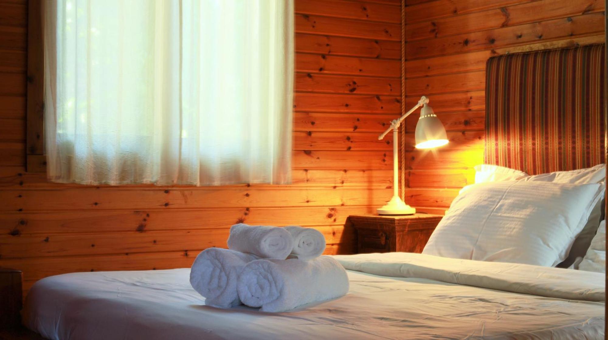 Cabin Resort 모샤브레메트 외부 사진